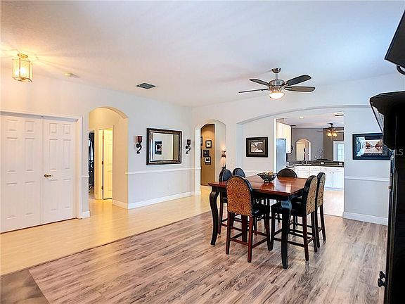 4th image of 2313 Guiana Plum Dr
