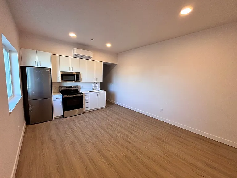 630 Harbour Way — Photo 27