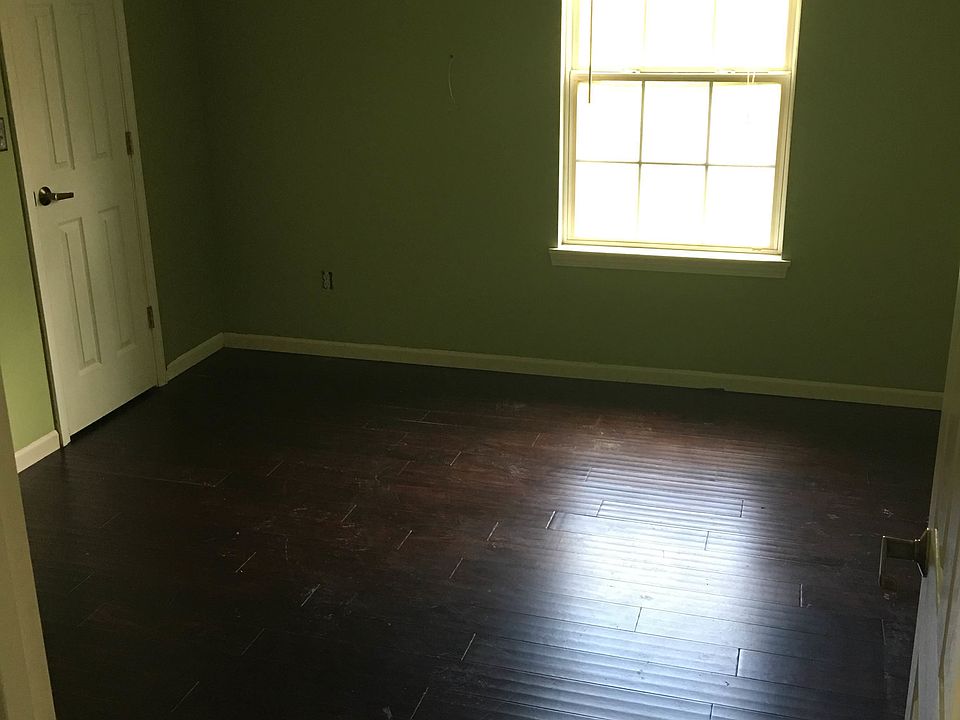 1st image of 12124 Pepperwood Dr