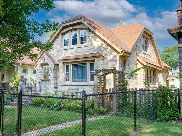 2640 North 48th STREET, Milwaukee, WI 53210