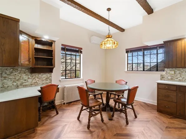 2314 Palisade Avenue image 15 of 49