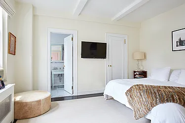 Rented by Brown Harris Stevens