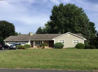 29 Strathmore Rd, Freehold, NJ 07728