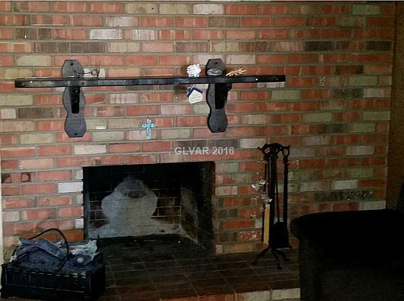 2nd image of 4495 El Cebra Way