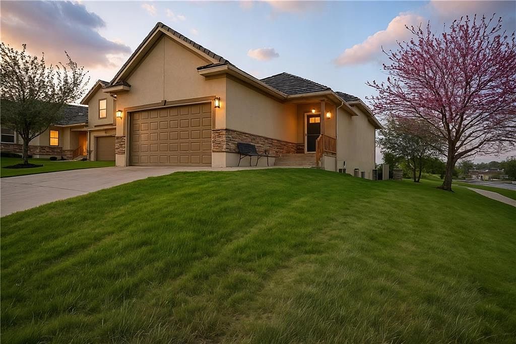 801 NE Lone Hill Dr, Lees Summit, MO 64064 | Zillow