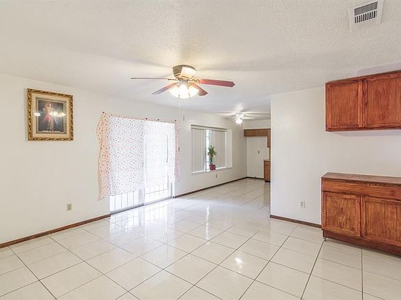 4th image of 5215 Markwood Ln