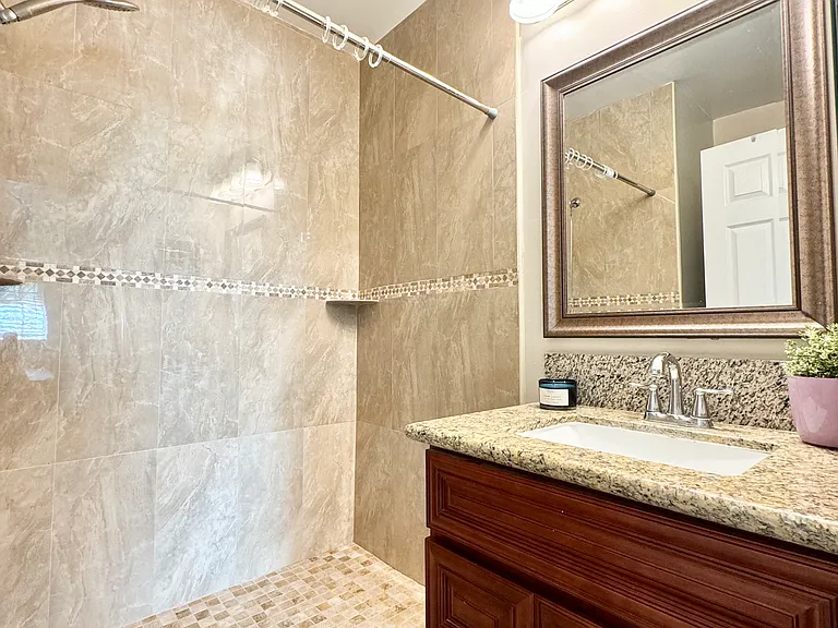 13120 Francisquito Ave — Photo 12