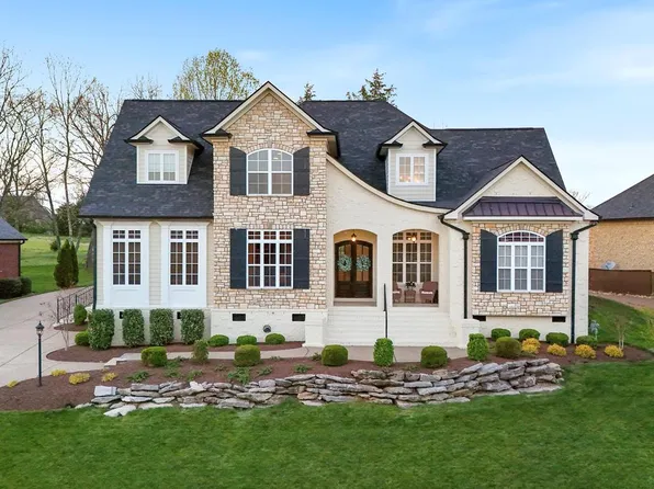 1562 Boardwalk Pl, Gallatin, TN 37066