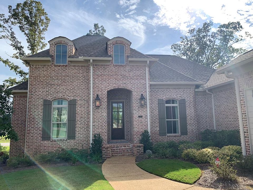 1st image of 110 Mulberry Ln