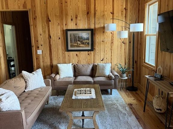 5th image of 558 Humphries Cove