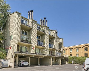 2933 76th Ave SE APT 11E, Mercer Island, WA, 98040