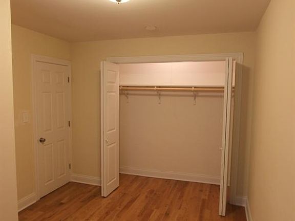 5th image of 817A W Cornelia Ave APT 0108