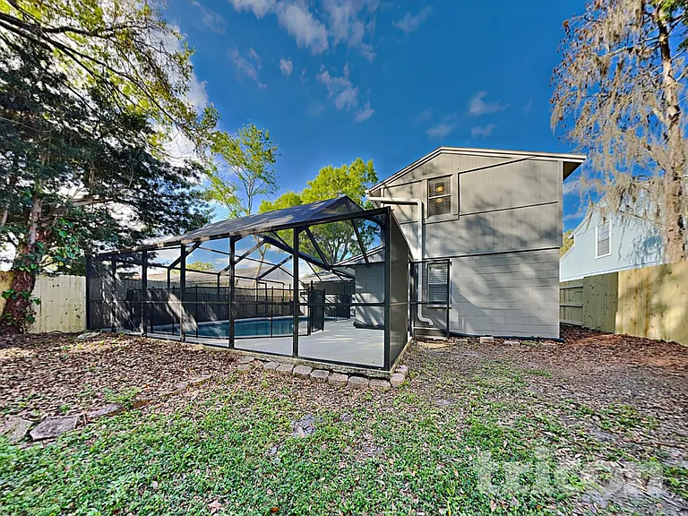 2814 Cedaridge Dr — Photo 16