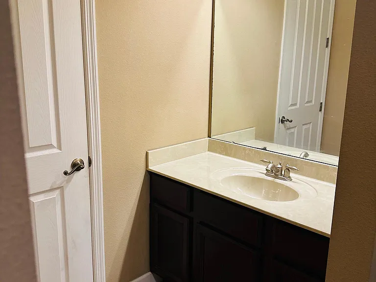 1543 Fairview Cir — Photo 9
