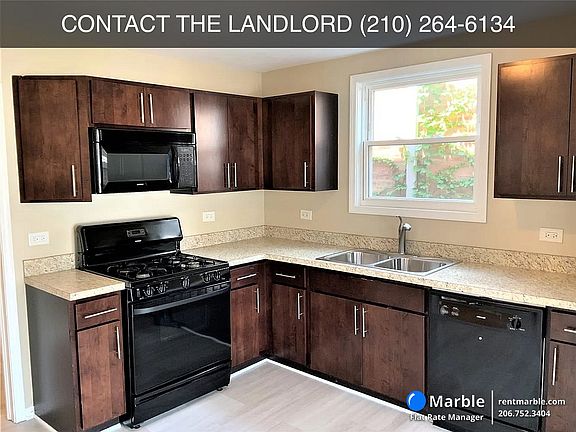 3rd image of 1630 N Oak Park Ave