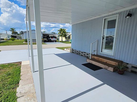 2nd image of 17100 Tamiami Trl #230