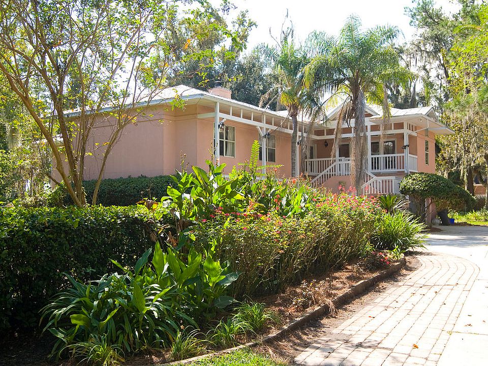 1st image of 2590 River Place Ln