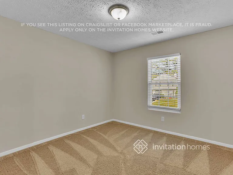 6405 Laurel Post Ct — Photo 12