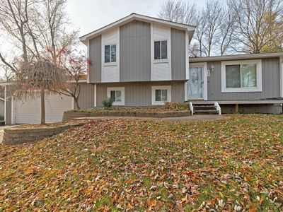 654 Alan Dr, Lake Orion, MI, 48362