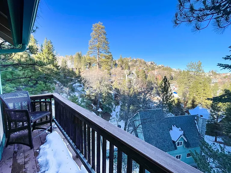 655 Sutter Ln — Photo 27
