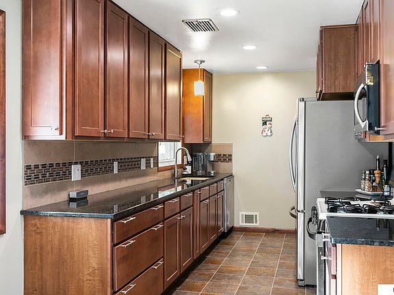 5th image of 4107 S 20th St