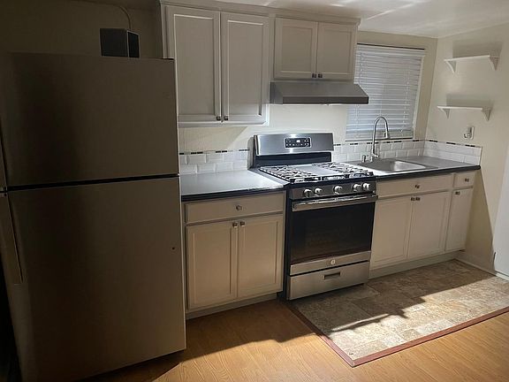 2nd image of 1357 Kansas St #1
