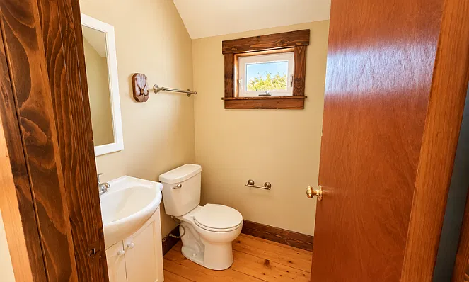 3 bed, 1.5 bath, 1175 sqft, $1,875 — Photo 3