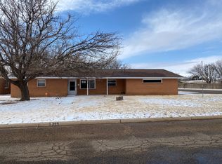 1319 Canyon St, Plainview, TX 79072