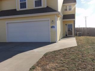 2725 Kathie Dr, Junction City, KS 66441