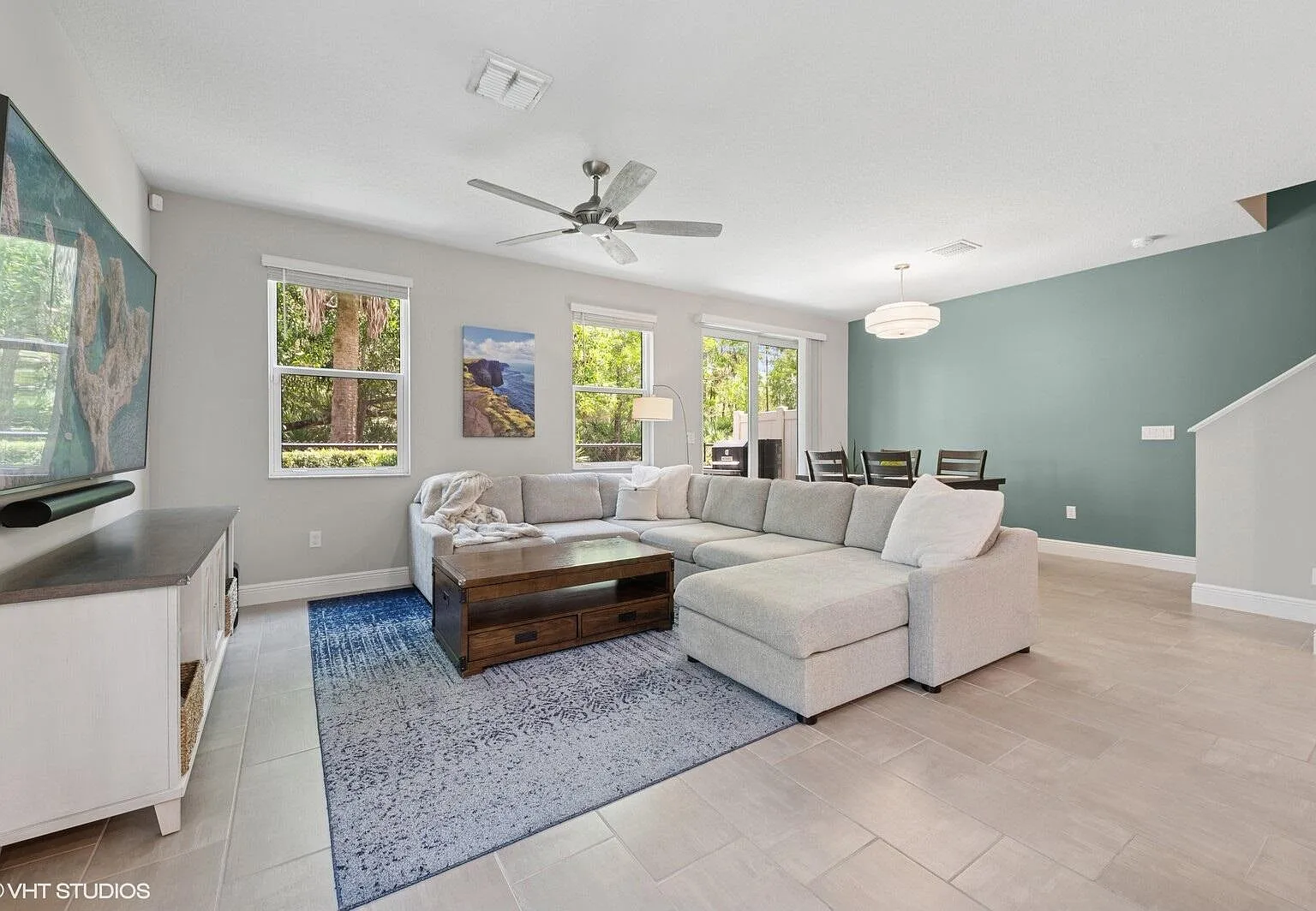 3 bed, 2.5 bath, 1804 sqft, $2,995 — Photo 1
