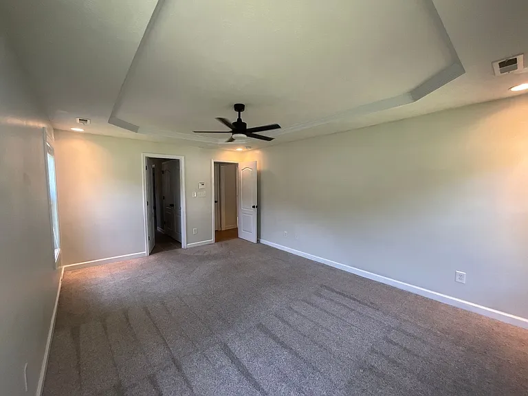 404 Windover Dr — Photo 16