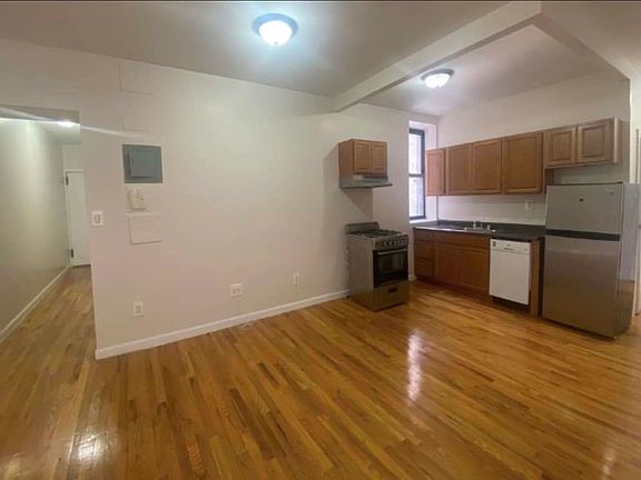 2nd image of 3449 Broadway #3-37