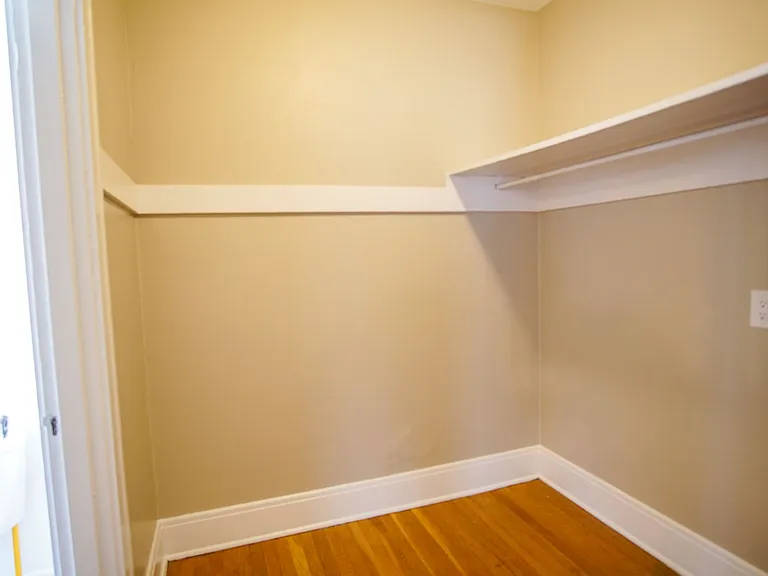 751 SW Vista Ave #9 — Photo 10