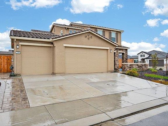 2nd image of 1096 Wildrose Dr