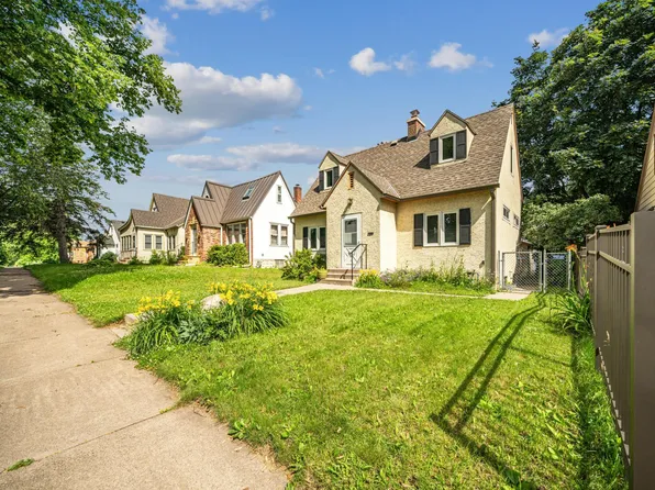 901 Orange Ave E, Saint Paul, MN 55106