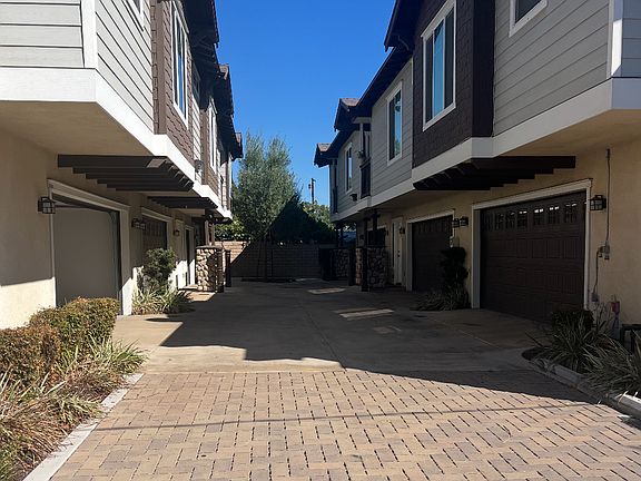 3rd image of 210 N Vine Ave #E