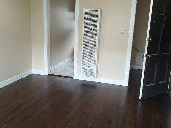 5th image of 3223 W 73rd St APT 3