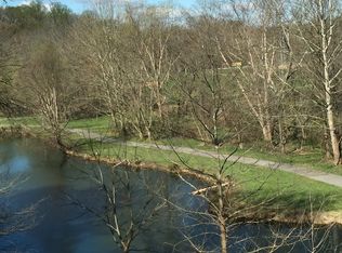 9945 Lake Landing Rd, Gaithersburg, MD 20886