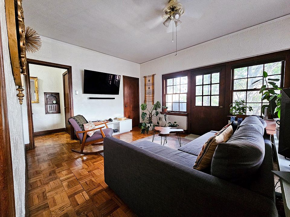 1st image of 963 N Logan St APT 20