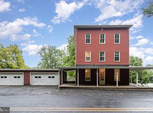 226 Schoolhouse Rd, Duncannon, PA 17020