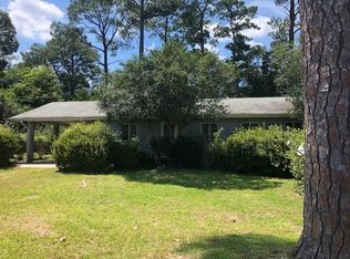 1506 Hickory Rd, Valdosta, GA 31601