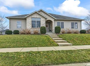 4700 Longfellow Dr, Springfield, IL 62711