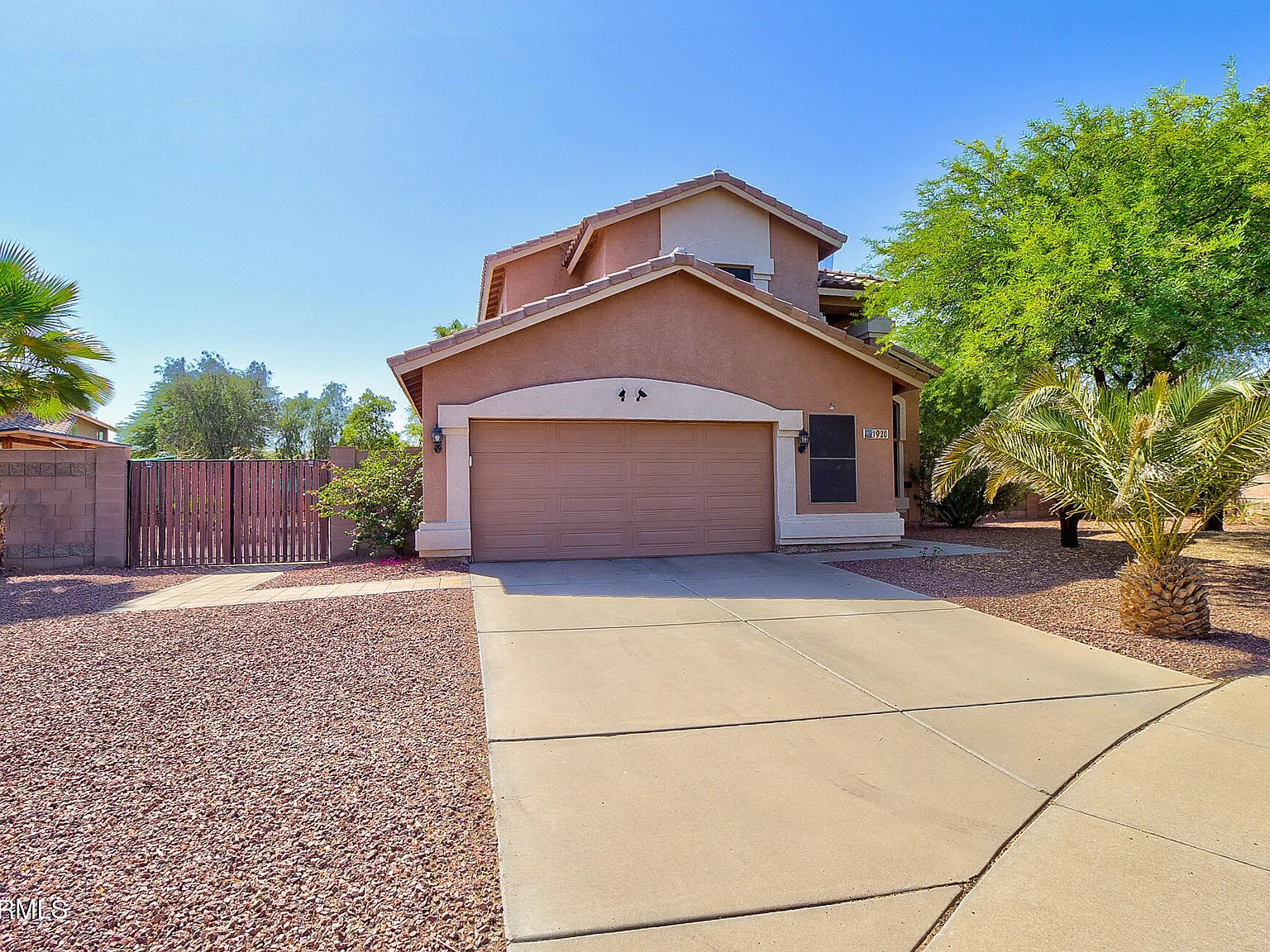 4 bed, 3.0 bath, 2187 sqft, $2,800 — Photo 3