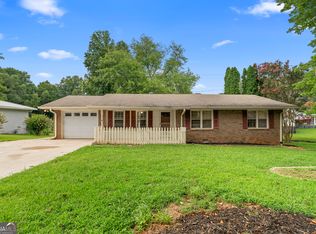3618 Titshaw Dr, Gainesville, GA 30504