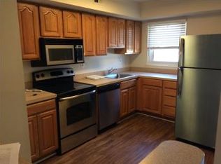 27 Ramsgate Ct, Blue Bell, PA 19422