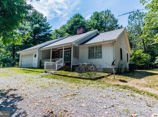 53 Nebraska Ln, Hedgesville, WV 25427