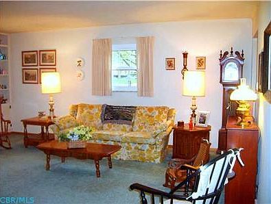 3rd image of 3418 Braidwood Dr