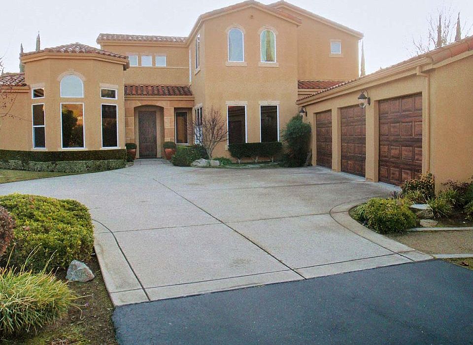 1st image of 4231 Savoie Ct