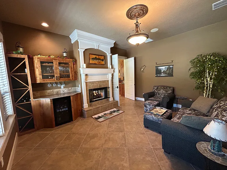 168 W River Meadow Dr — Photo 15