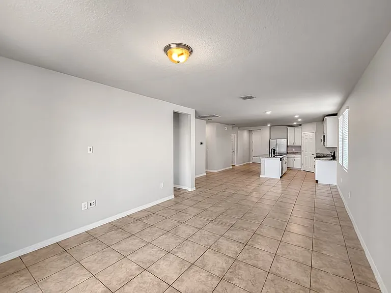 865 Teton St — Photo 1